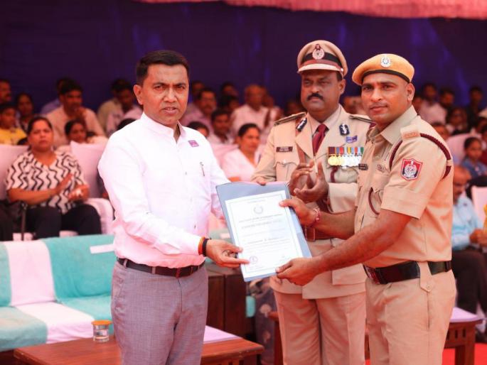 firefighters will now be given risk allowance cm pramod sawant announces | अग्निशामक कर्मचाऱ्यांना आता 'जोखीम भत्ता' देणार; मुख्यमंत्र्यांची घोषणा firefighters will now be given risk allowance cm pramod sawant announces | अग्निशामक कर्मचाऱ्यांना आता 'जोखीम भत्ता' देणार; मुख्यमंत्र्यांची घोषणा