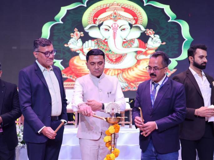 we are committed to worker welfare and safety said cm pramod sawant in mumbai | कामगार कल्याण, सुरक्षिततेसाठी आम्ही वचनबद्ध: मुख्यमंत्री प्रमोद सावंत   we are committed to worker welfare and safety said cm pramod sawant in mumbai | कामगार कल्याण, सुरक्षिततेसाठी आम्ही वचनबद्ध: मुख्यमंत्री प्रमोद सावंत