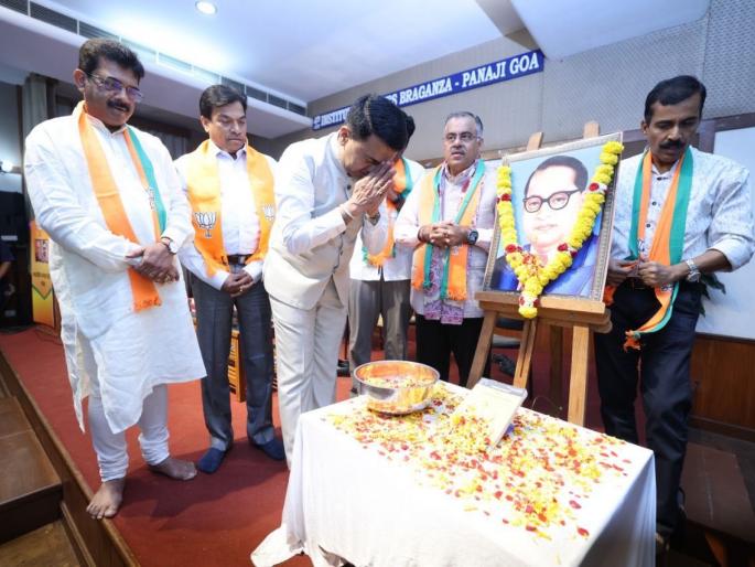 constitution brings responsibility along with rights said cm pramod sawant | 'संविधान' हक्काबरोबर जबाबदारीही: मुख्यमंत्री प्रमोद सावंत 