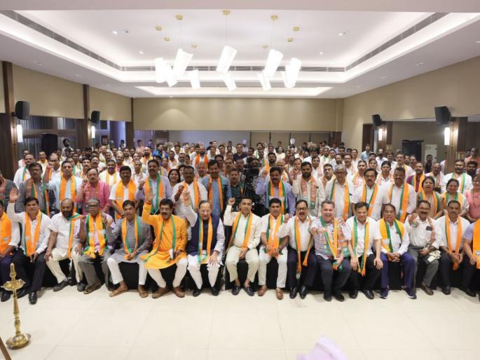 country progress is due to double engine said cm pramod sawant | 'डबल इंजिन'मुळे देशाची प्रगती: मुख्यमंत्री प्रमोद सावंत; साखळी भाजप मंडळ अध्यक्ष रामा नाईक यांचे अभिनंदन country progress is due to double engine said cm pramod sawant | 'डबल इंजिन'मुळे देशाची प्रगती: मुख्यमंत्री प्रमोद सावंत; साखळी भाजप मंडळ अध्यक्ष रामा नाईक यांचे अभिनंदन