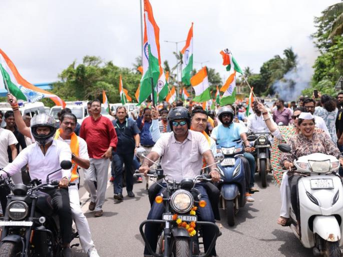 tiranga yatra of bjp leaders in full swing in goa | नेत्यांची तिरंगा यात्रा जोरात; जागृतीसाठी बाईक रॅली tiranga yatra of bjp leaders in full swing in goa | नेत्यांची तिरंगा यात्रा जोरात; जागृतीसाठी बाईक रॅली