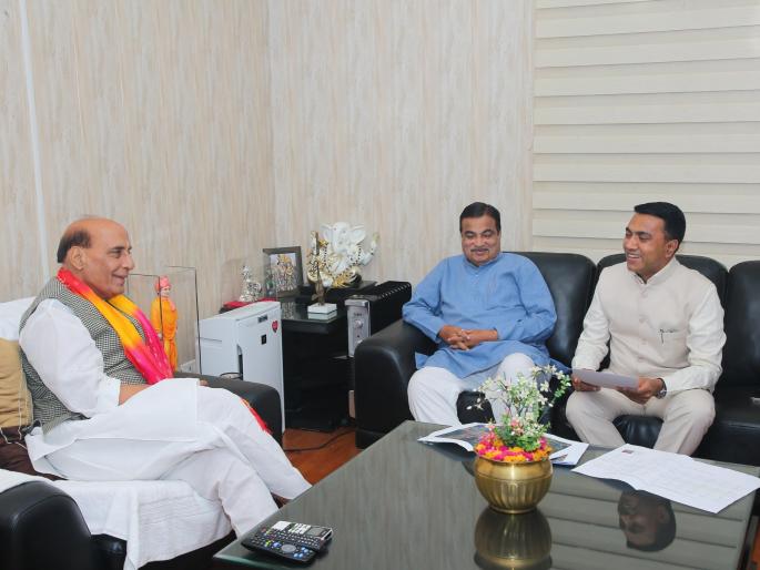 cm pramod sawant gets blessings from the center meeting of many leaders in Delhi are successful | मुख्यमंत्र्यांना केंद्राचे आशीर्वाद; दिल्लीत अनेक नेत्यांच्या गाठीभेटी यशस्वी