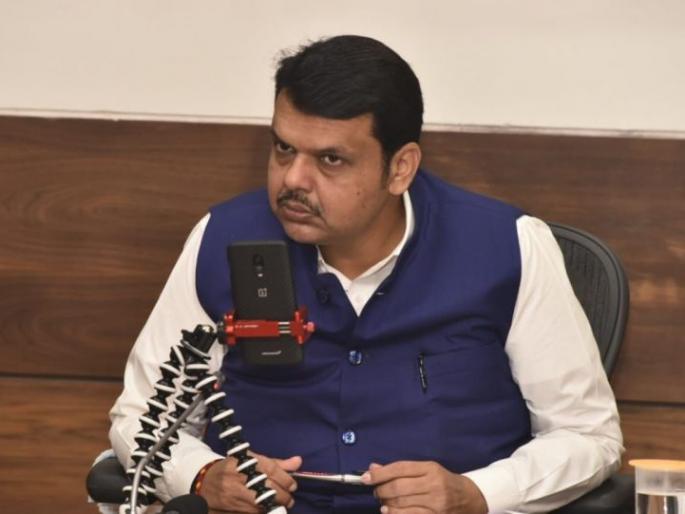 Keep water supply to drought-hit villages: CM directs dialogue with sarpanch | दुष्काळग्रस्त गावांतील पाणीपुरवठा सुरळीत ठेवा : मुख्यमंत्र्यांनी साधला सरपंचांसोबत थेट संवाद Keep water supply to drought-hit villages: CM directs dialogue with sarpanch | दुष्काळग्रस्त गावांतील पाणीपुरवठा सुरळीत ठेवा : मुख्यमंत्र्यांनी साधला सरपंचांसोबत थेट संवाद