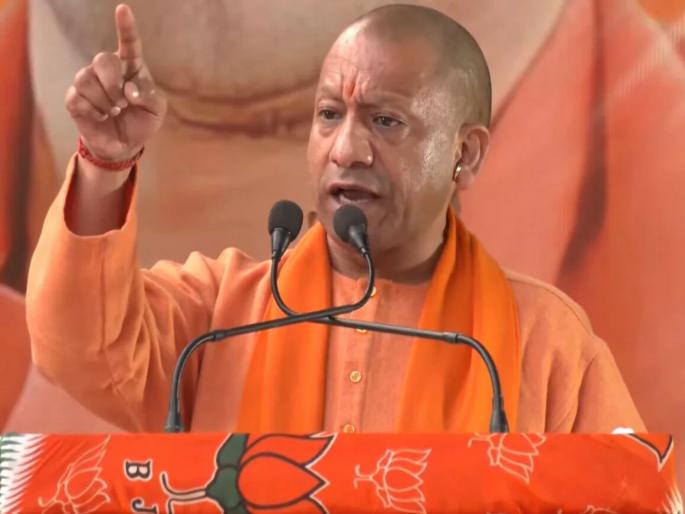 CM yogi adityanath attack on AAP arvind kejriwal over Bangladeshi infiltrators rohingya issue | "मला बुलडोजर पाठवावा लागला..."; बांगलादेशी घुसखोरांवरून योगींचा AAP वर थेट निशाणा