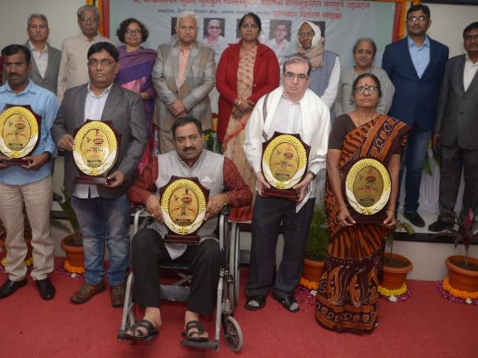 It is necessary to plant the seeds of sacrament in society : Girish Gandhi | संस्काराचे बीज समाजात रुजविणे गरजेचे आहे : गिरीश गांधी It is necessary to plant the seeds of sacrament in society : Girish Gandhi | संस्काराचे बीज समाजात रुजविणे गरजेचे आहे : गिरीश गांधी