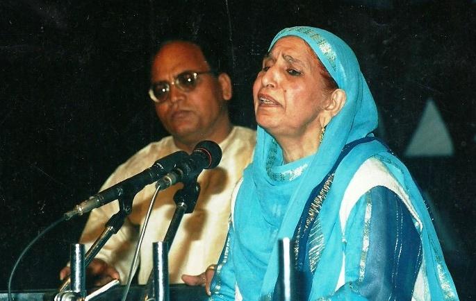 'Asha Bhosle of Kashmir' Raj Begum Kalwash | ​‘काश्मीरच्या आशा भोसले’ राज बेगम कालवश