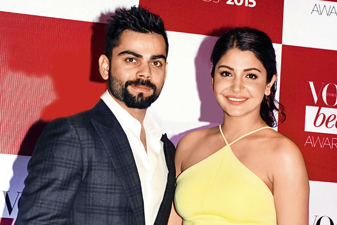 Anushka met on the sets of 'Fillori' Virat | ‘फिलौरी’ च्या सेटवर अनुष्काला भेटला विराट Anushka met on the sets of 'Fillori' Virat | ‘फिलौरी’ च्या सेटवर अनुष्काला भेटला विराट