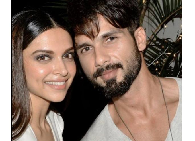 Deepika Padukone said to Shahid Kapoor, 'I love you?' | दीपिका पादुकोण शाहिद कपूरला म्हणाली,‘आय लव्ह यू?’