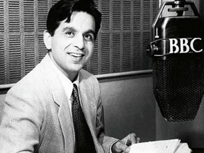 SEE UNSEEN PICS: Do you see the 'This' photo of the tragedy King Dilip Kumar? | SEE UNSEEN PICS : ट्रॅजेडी किंग दिलीपकुमार यांचे ‘हे’ फोटो तुम्ही पाहिलेत काय? SEE UNSEEN PICS: Do you see the 'This' photo of the tragedy King Dilip Kumar? | SEE UNSEEN PICS : ट्रॅजेडी किंग दिलीपकुमार यांचे ‘हे’ फोटो तुम्ही पाहिलेत काय?