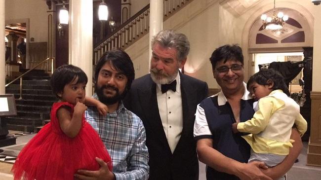 Pioneer with Vashu Bhagnani to film | वाशु भगनानी करणार पियर्स ब्रॉसनन सोबत चित्रपट