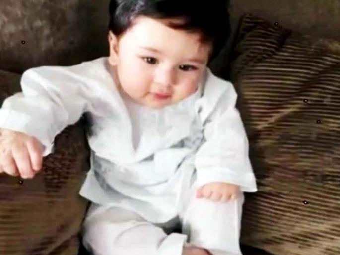 SEE PICS: ... See Taimur Ali Khan's new word !! | SEE PICS : ...पहा तैमूर अली खानचा नवाबी अंदाज!! SEE PICS: ... See Taimur Ali Khan's new word !! | SEE PICS : ...पहा तैमूर अली खानचा नवाबी अंदाज!!