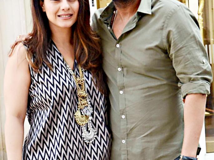 Ajay Devgan was running away from the honeymoon, disclosing himself! | हनिमून सोडून पळून आला होता अजय देवगण, स्वत:च केला खुलासा! Ajay Devgan was running away from the honeymoon, disclosing himself! | हनिमून सोडून पळून आला होता अजय देवगण, स्वत:च केला खुलासा!
