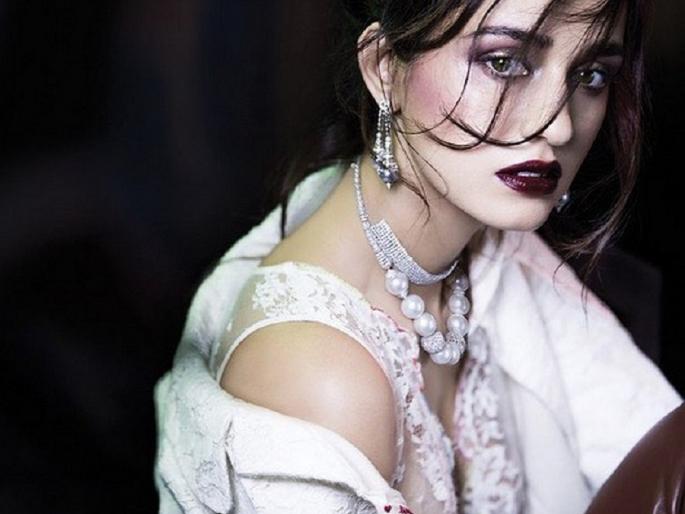 Not a guide, say Penelope Cruz of India! | दिशा पटनी नव्हे, भारताची पेनेलोप क्रूज म्हणा! Not a guide, say Penelope Cruz of India! | दिशा पटनी नव्हे, भारताची पेनेलोप क्रूज म्हणा!