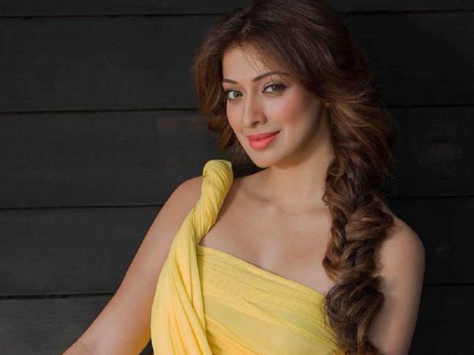 South's 'sensation' is a great incarnation of Rayalaxmi! See, Julie2's HOT Teaser! | साऊथची ‘सनसनी’ रायलक्ष्मीचा बोल्ड अवतार! पाहा, ‘जुली२’चा HOT टीजर! South's 'sensation' is a great incarnation of Rayalaxmi! See, Julie2's HOT Teaser! | साऊथची ‘सनसनी’ रायलक्ष्मीचा बोल्ड अवतार! पाहा, ‘जुली२’चा HOT टीजर!
