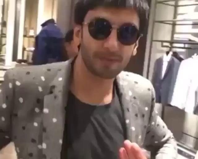 Ranveer favorite shopping! | रणवीरला आवडते शॉपिंग! Ranveer favorite shopping! | रणवीरला आवडते शॉपिंग!