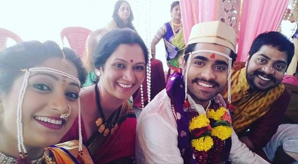 Pallavi-Sangram got trapped in marriage | पल्लवी-संग्राम अडकले लग्नबंधनात