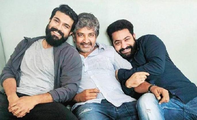 After 'Bahubali' S. S. Rajamouli's new bangle film teaser out! 'These two superstars were a lot!' | ‘बाहुबली’नंतर एस. एस. राजमौली यांच्या नव्या धमाकेदार चित्रपटाचा टीजर आऊट! ‘या’ दोन सुपरस्टार्सची लागली वर्णी! After 'Bahubali' S. S. Rajamouli's new bangle film teaser out! 'These two superstars were a lot!' | ‘बाहुबली’नंतर एस. एस. राजमौली यांच्या नव्या धमाकेदार चित्रपटाचा टीजर आऊट! ‘या’ दोन सुपरस्टार्सची लागली वर्णी!