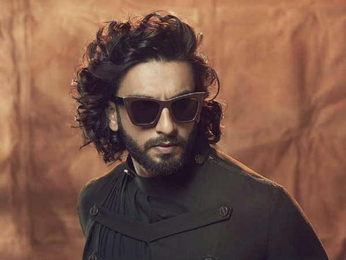 Ranveer Singh got first special award for 'Padmavat'! | ‘पद्मावत’साठी रणवीर सिंगला मिळाला पहिला खास पुरस्कार! Ranveer Singh got first special award for 'Padmavat'! | ‘पद्मावत’साठी रणवीर सिंगला मिळाला पहिला खास पुरस्कार!