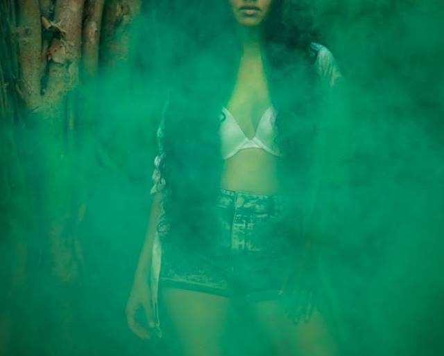 Photoshoot of the actress acted with Chinmay Mandlekar's wife | चिन्मय मांडलेकरच्या पत्नीने केले या अभिनेत्रीचे फोटोशूट