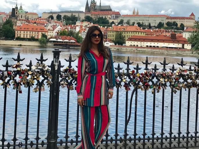 Priyanka Chopard started shooting for the second Hollywood movie! | प्रियंका चोपडाने दुसऱ्या हॉलिवूडपटाच्या शूटिंगला केली सुरुवात !