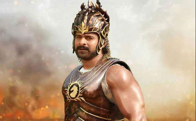 OMG !! 'Bahubali' plate will be found in Ahmedabad hotel | OMG!! अहमदाबादच्या हॉटेलमध्ये मिळणार 'बाहुबली' थाळी