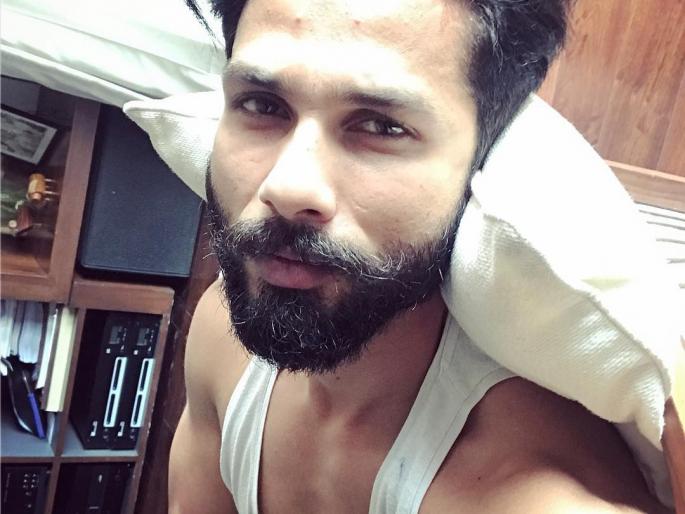 Shahid Kapoor's 'Padmavati' selfie became viral; Read detailed! | शाहिद कपूरची ‘पद्मावती’ सेल्फी झाली व्हायरल; वाचा सविस्तर !