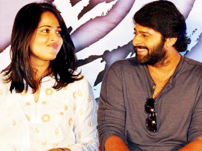 Bahubali Prabhas and Dev Saena Anushka Shetty will be on 'Shakhpuda'! | बाहुबली प्रभास अन् देवसेना अनुष्का शेट्टीचा ‘या’ दिवशी होणार साखरपुडा ! Bahubali Prabhas and Dev Saena Anushka Shetty will be on 'Shakhpuda'! | बाहुबली प्रभास अन् देवसेना अनुष्का शेट्टीचा ‘या’ दिवशी होणार साखरपुडा !