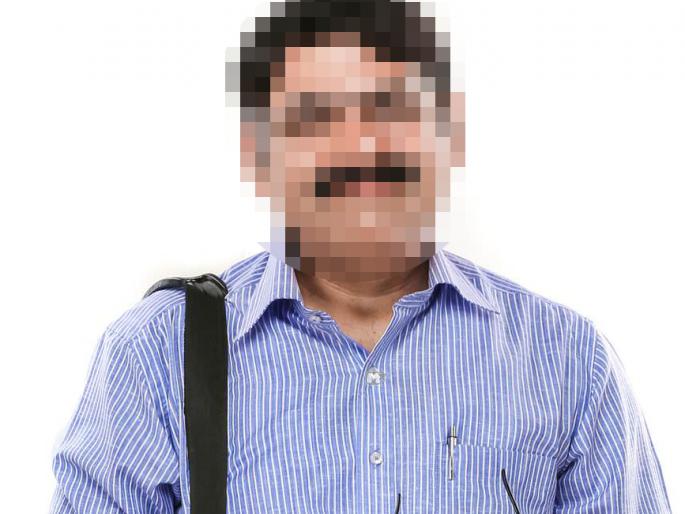 OMG: Due to the circumstances of the incident, the actor took the residence of the MLA in Mumbai! | OMG : हलाखीच्या परिस्थितीमुळे ‘या’ अभिनेत्याने मुंबईतील आमदार निवासात काढले दिवस ! OMG: Due to the circumstances of the incident, the actor took the residence of the MLA in Mumbai! | OMG : हलाखीच्या परिस्थितीमुळे ‘या’ अभिनेत्याने मुंबईतील आमदार निवासात काढले दिवस !