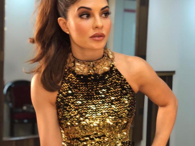 Jacqueline Fernandez injured in a set of 'Res3', serious injury to the eye !! | ​‘रेस3’च्या सेटवर जॅकलिन फर्नांडिस जखमी, डोळ्याला गंभीर इजा!!