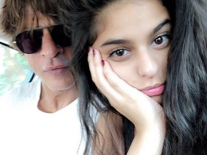 Shahrukhchi lake suhana Khan found a favorite dish in the kitchen! | ​किचनमध्ये आवडीची डिश बनवताना दिसली शाहरूखची लेक सुहाना खान!