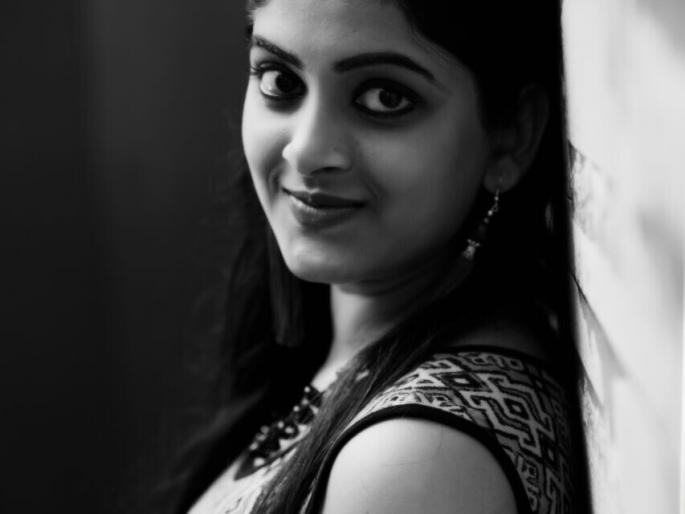 In the non-loosely series, | नकोशी मालिकेमध्ये प्रसिद्धी आयलवार