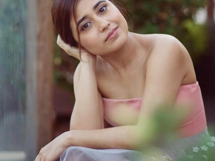 'Manna' actress is married to 'Slow Cheetah', five years younger than herself. | स्वत:पेक्षा पाच वर्षांनी लहान ‘स्लो चीता’सोबत लग्न करणार ‘मसान’ची ‘ही’ अभिनेत्री!