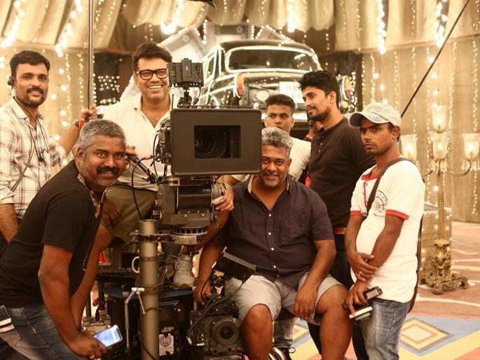 Sanjay Jadhav's 'Ye Ray Ye Re money' movie is a huge response to the audience in the third week! | दिग्दर्शक संजय जाधवचा 'ये रे ये रे पैसा' सिनेमाला तिस-या आठवड्यातही रसिकांचा प्रचंड प्रतिसाद! Sanjay Jadhav's 'Ye Ray Ye Re money' movie is a huge response to the audience in the third week! | दिग्दर्शक संजय जाधवचा 'ये रे ये रे पैसा' सिनेमाला तिस-या आठवड्यातही रसिकांचा प्रचंड प्रतिसाद!