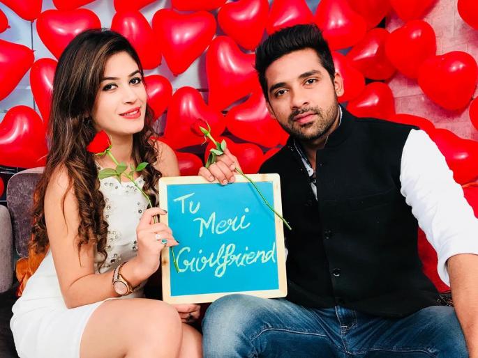 Romantic style seen as Punish Sharma and the Bande Chaura; Celebrated such a day! | पुनीश शर्मा अन् बंदगी कालराचा दिसला रोमॅण्टिक अंदाज; असा सेलिब्रेट केला Rose day! Romantic style seen as Punish Sharma and the Bande Chaura; Celebrated such a day! | पुनीश शर्मा अन् बंदगी कालराचा दिसला रोमॅण्टिक अंदाज; असा सेलिब्रेट केला Rose day!