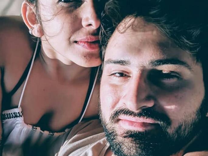 Siddhartha and Mitali's Vacation in Goa, special photos shared on social media | सिद्धार्थ आणि मितालीचं व्हेकेशन इन गोवा,सोशल मीडियावर शेअर केले खास फोटो Siddhartha and Mitali's Vacation in Goa, special photos shared on social media | सिद्धार्थ आणि मितालीचं व्हेकेशन इन गोवा,सोशल मीडियावर शेअर केले खास फोटो