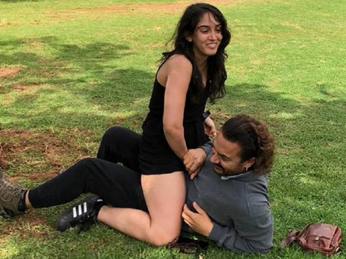 Aamir Khan shared photo with Era! People have said something shameful !! | आमिर खानने शेअर केला मुलगी इरासोबतचा फोटो! लोकांनी म्हटले काही तर लाज बाळग!! Aamir Khan shared photo with Era! People have said something shameful !! | आमिर खानने शेअर केला मुलगी इरासोबतचा फोटो! लोकांनी म्हटले काही तर लाज बाळग!!