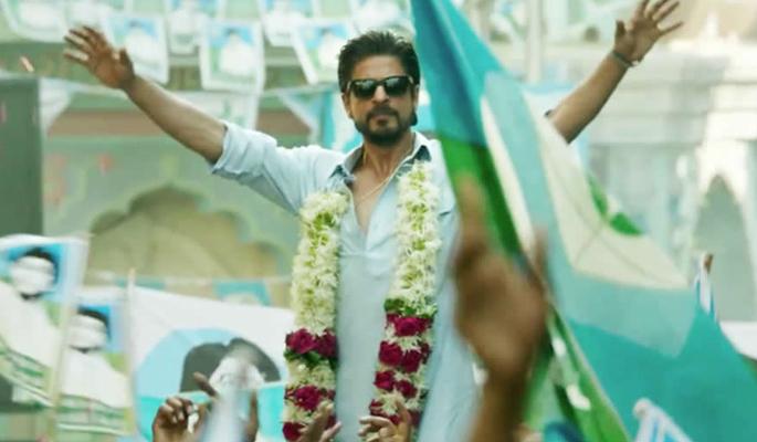 Shah Rukh's style was not just a fancy style but it was also a studio! | शाहरूखच्या पठाणी स्टाइलवर फॅन्सच नव्हे तर हे स्टार्सही झाले फिदा!