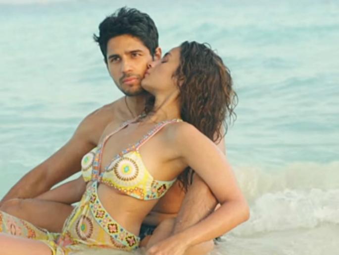 Beach Photosheed Hot Photoshoot! | बीचवर सिद-आलियाचे हॉट फोटोशूट ! Beach Photosheed Hot Photoshoot! | बीचवर सिद-आलियाचे हॉट फोटोशूट !