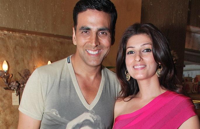 New Year Celebration in Akki-Twinkle to Cape Town! | केप टाऊनला अक्की-टिवंकल करणार न्यू ईअरचे सेलिब्रेशन!