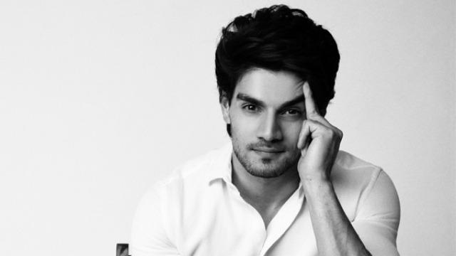 Mystery Woman of Suraj Pancholi | सूरज पांचोलीची मिस्ट्री वुमन Mystery Woman of Suraj Pancholi | सूरज पांचोलीची मिस्ट्री वुमन
