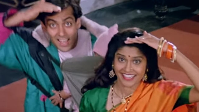 After the release of Salman, Renuka Shahane's response | सलमानच्या सुटकेनंतर रेणुका शहाणेची प्रतिक्रिया After the release of Salman, Renuka Shahane's response | सलमानच्या सुटकेनंतर रेणुका शहाणेची प्रतिक्रिया