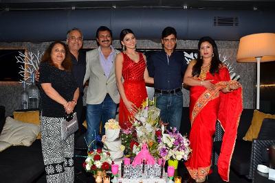 Routale Birthday Bash! | उर्वषी रौतेला बर्थडे बॅश!