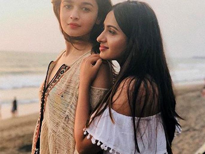 Celebrities to celebrate the holiday abroad, see photo! | सुट्या एन्जॉय करायला सेलिब्रिटी पोहोचले विदेशात, पाहा फोटो! Celebrities to celebrate the holiday abroad, see photo! | सुट्या एन्जॉय करायला सेलिब्रिटी पोहोचले विदेशात, पाहा फोटो!