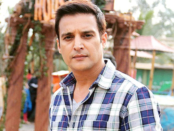 Jimmy Shergill is in 'Sister-in-law at home' in the series | जिमी शेरगिल ‘भाभीजी घर पर है’ मालिकेत Jimmy Shergill is in 'Sister-in-law at home' in the series | जिमी शेरगिल ‘भाभीजी घर पर है’ मालिकेत