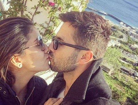 Shimira's 'Kissy-Vissi' ... First Anniversary! | फर्स्ट अ‍ॅनिव्हर्सरीला शमीराची ‘किस्सी-विस्सी’...!