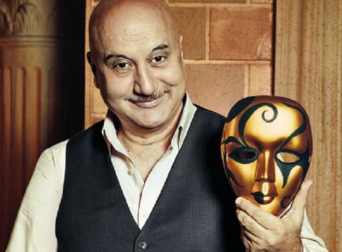Anupam Kher website for the Depression! | डिप्रेशनमधून जाणा-यांसाठी अनुपम खेर आणणार वेबसाईट! Anupam Kher website for the Depression! | डिप्रेशनमधून जाणा-यांसाठी अनुपम खेर आणणार वेबसाईट!