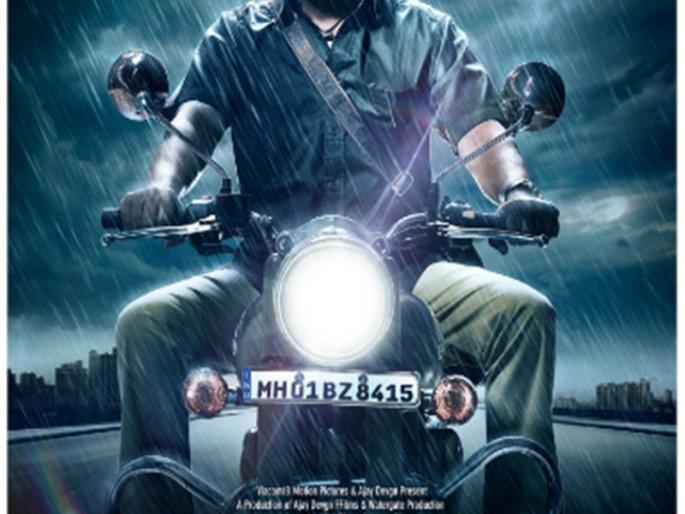 Aapla manus review: Your neck stuck with Nana Patekar | Aapla manus review : नाना पाटेकरने तारलेला आपला मानूस