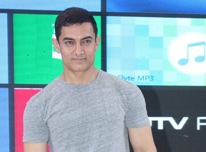 Sara Jahan Hai: How is the name of Aamir Khan's new film? | सारे जहां से अच्छा : कसे वाटते आमिर खानच्या नव्या चित्रपटाचे नाव? Sara Jahan Hai: How is the name of Aamir Khan's new film? | सारे जहां से अच्छा : कसे वाटते आमिर खानच्या नव्या चित्रपटाचे नाव?