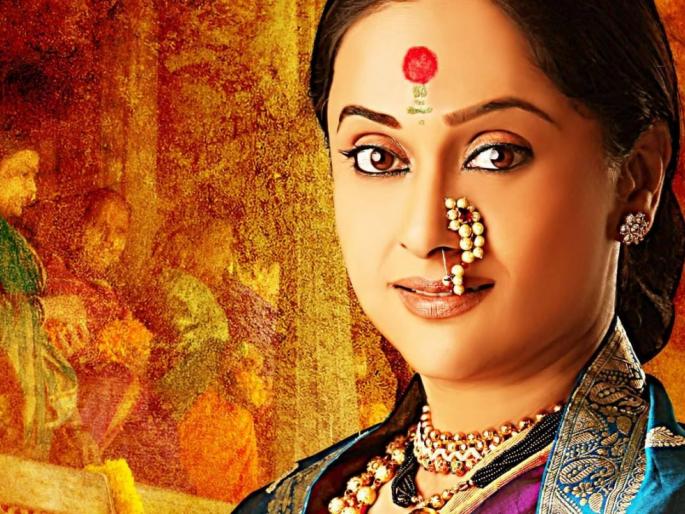 Mrinal says ... | मृणाल म्हणतेय.... मराठी सिनेमाने ग्लोबल व्हावे