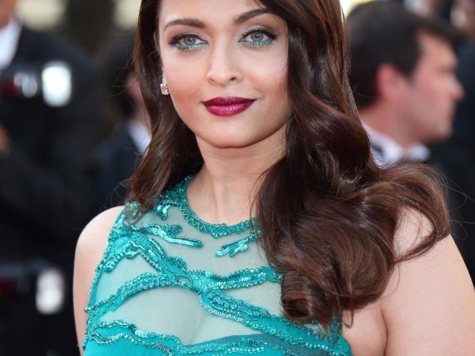 ... and Aishwarya chidali | ... आणि ऐश्वर्या चिडली